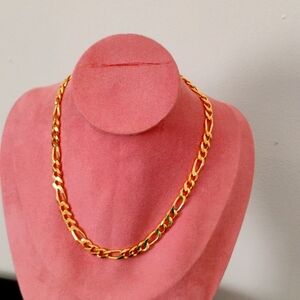 18 kt gold build Figaro chain. 16 " L x 1/4 " W. Marked BZL or Barzel